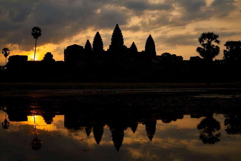 From Siem Reap: Angkor Wat Full-Day Private Tour & Sunrise - Good To Know