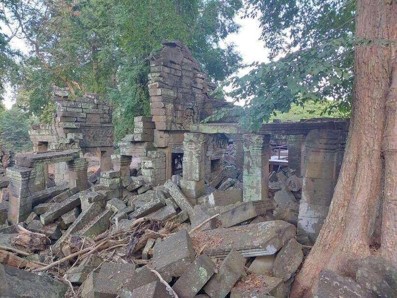 From Siem Reap: Banteay Chhmar and Banteay Toap Day Trip - Exploring Banteay Chhmar: Cambodia’s Hidden Treasure
