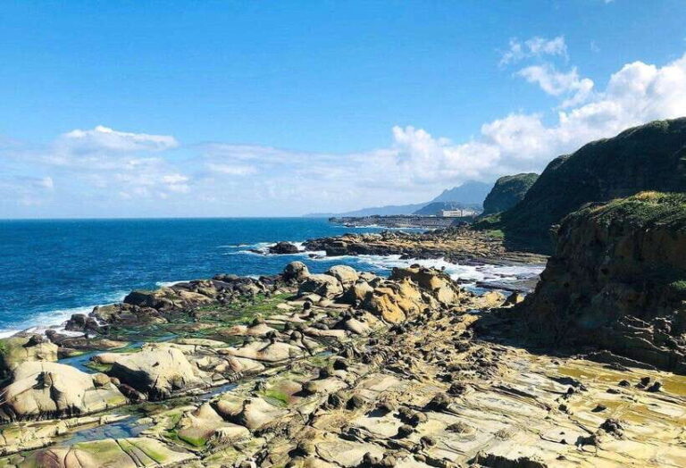 From Taipei: Heping Island, Shifen, and Jiufen Private Tour - The Value of a Private, Guided Day Trip