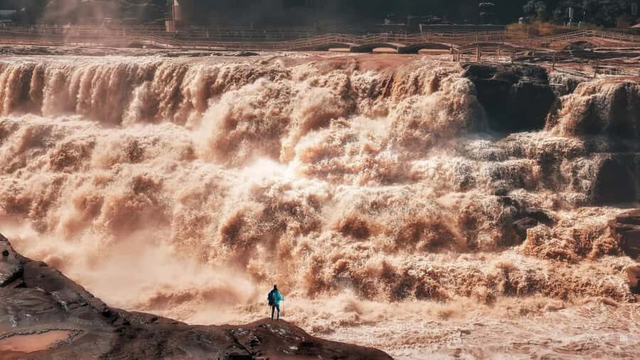 From Xi'an: Hukou Waterfall & Huangdi Mausoleum 1-Day Tour - What to Expect on the Day