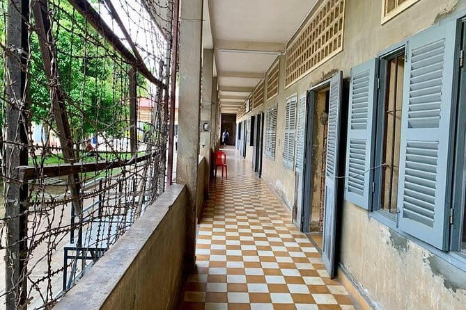 Full-Day Amazing Phnom Penh City Tours - The Practical Side: What to Expect