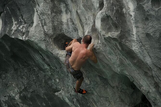 Full Day Guided Tour to Lan Ha Bay with Kayaking, Cliff Jumping - Detailed Breakdown of the Itinerary