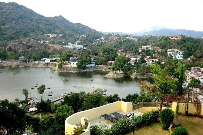 Full-Day Private Tour Mount abu Sightseeing by Cab - The Itinerary: What to Expect