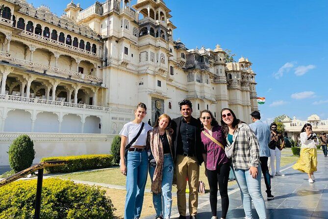 Full day Udaipur Sightseeing including City palace & Jag Mandir - FAQ