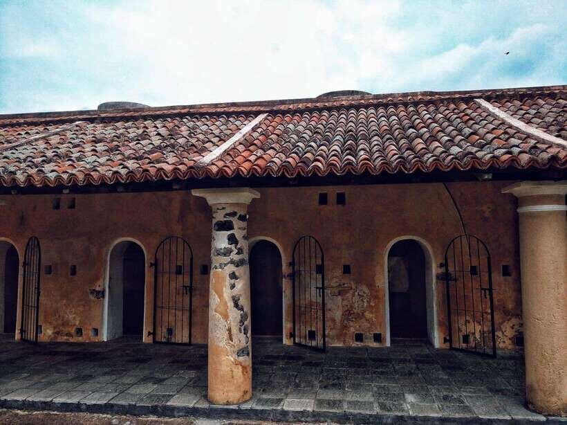 Galle: Dutch Fort Guided Walking Tour - Practicalities and Tips