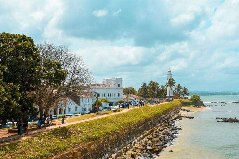 Galle: Fort Walking Tour with Local Guide + Lunch - Deep Dive into the Itinerary
