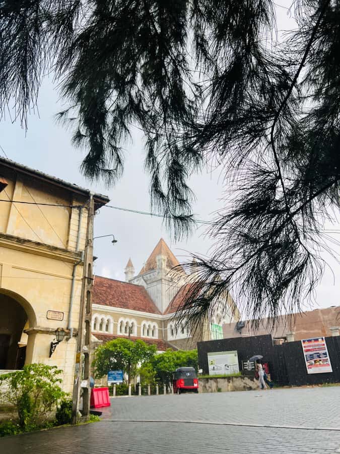 Galle: Galle Fort Walking Tour with Expert Female Guide - Who Will Love This Tour?