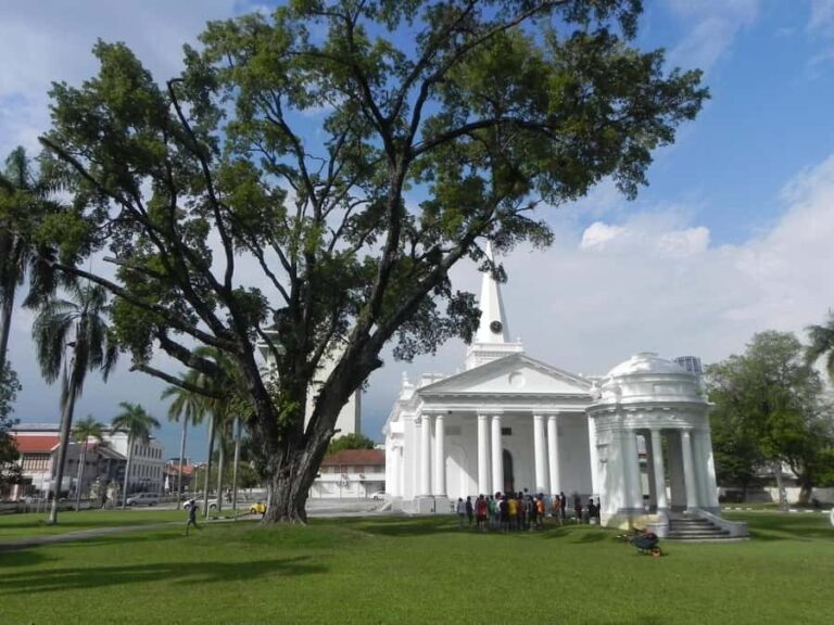 Georgetown: Culture, Forts & Reclining Buddha Half Day Tour - Transportation and Timing: Why It Matters