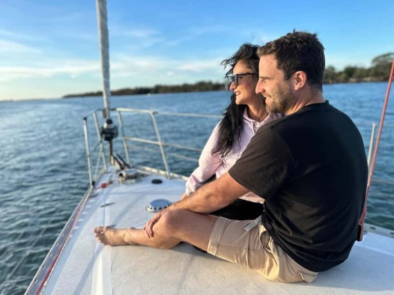 Gold Coast Private Lunch Sailing Charter for up to 10 guests - The Crew and Service