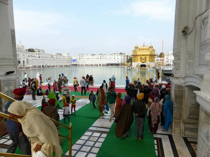 Golden Temple and Wagah Border Private Tour with Lunch - What Sets This Tour Apart