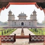 Golden Triangle India: 5-Day Delhi, Agra, Jaipur & Pushkar Tour - The Guides: Knowledge & Friendliness