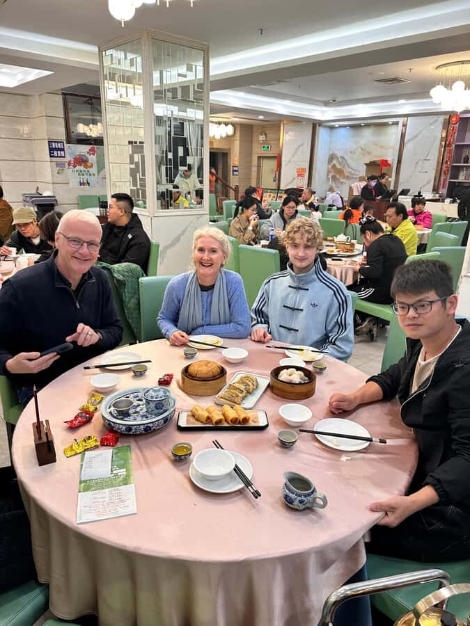 Guangzhou: Evening Food Tour with Local Guide - The Itinerary Breakdown