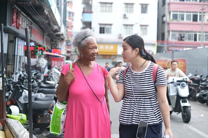 Guangzhou: Textile Hub and Garment Factory Half-day Tour - Exploring the Textile Market: The Nerve Center of Speed