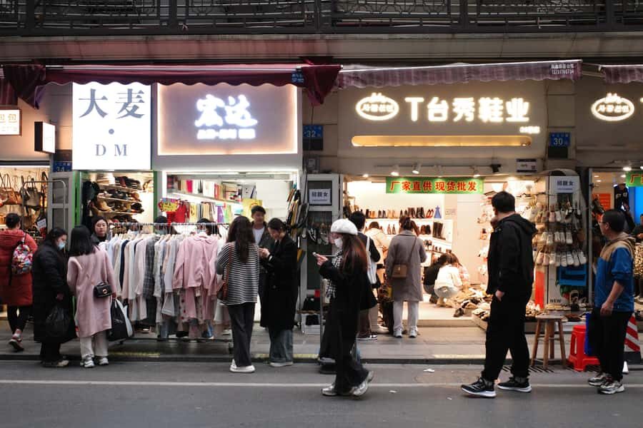 Guangzhou's Commerce & Culture: Local Market Immersion Tour - What You Can Expect from the Experience