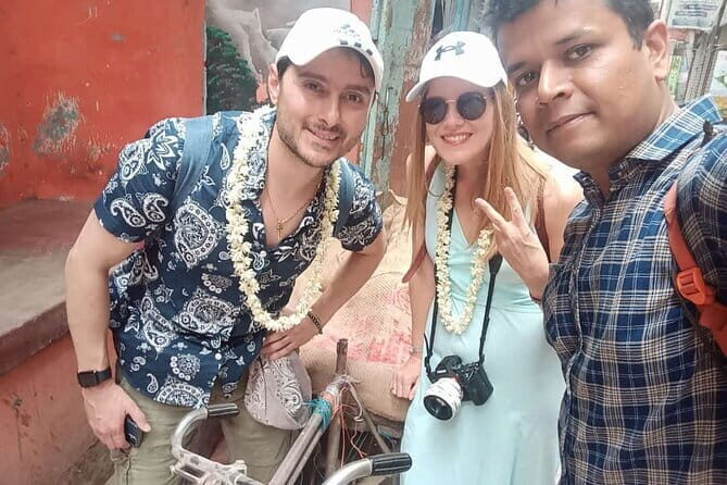 Guided Walking Tour of Ghats and Galis of Varanasi by VLT - Authentic, Intimate, and Educational