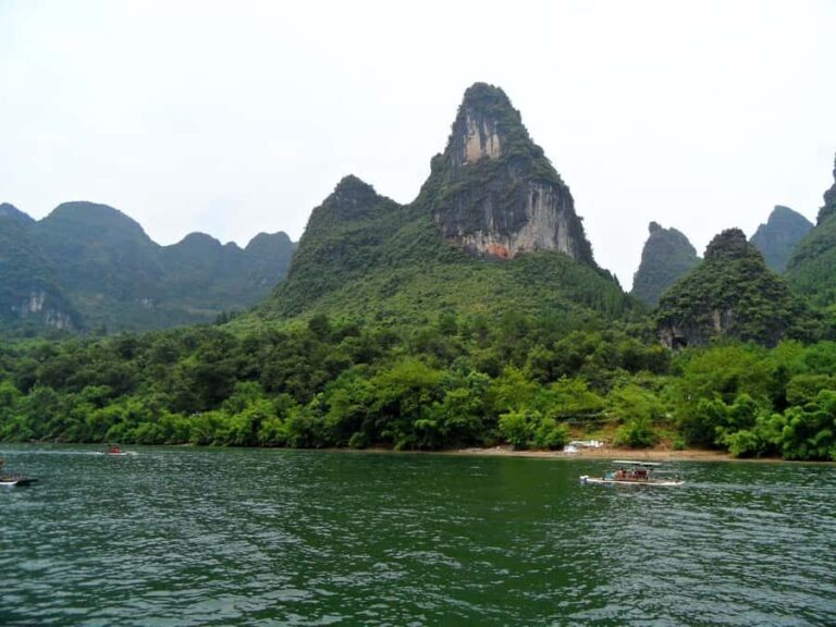 Guilin 3-Day 2-Night Essential Tour: Li River+Bamboo Rafting - Exploring Guilin’s Natural Beauty