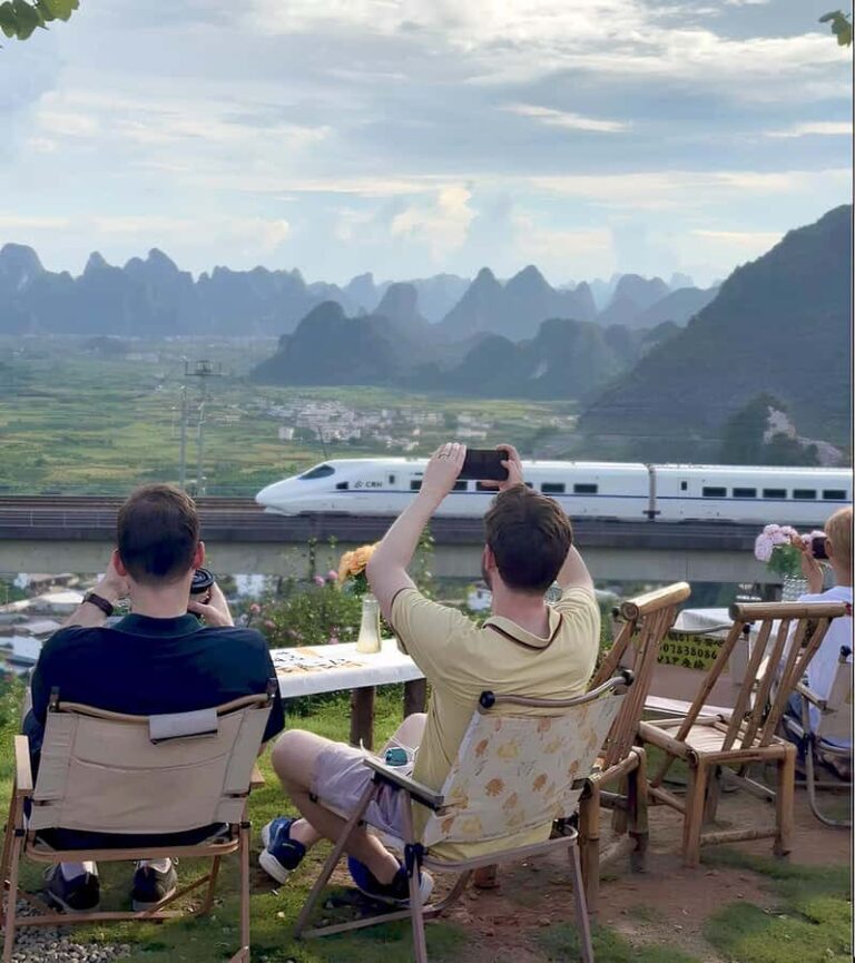 Guilin Yangshuo: Karst View, Bamboo Drifting & Train Sunset - The Bamboo Raft Experience: Calm and Authentic