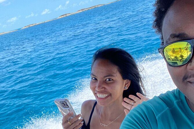 Half Day Pigs Turtles Reef and Ship Wreck Snorkeling - The Sum Up