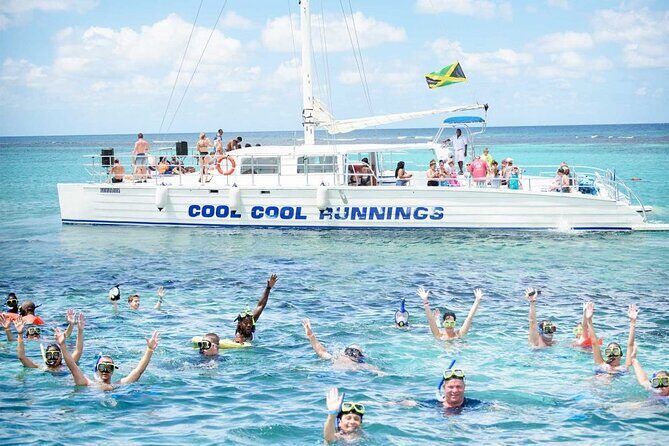 Half-Day Private Catamaran And Dunn's River Falls Tour in Ocho - Who Is This Tour Best For?