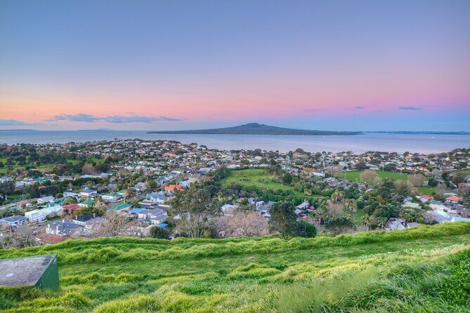 HalfDay Private Volcano Tour in Auckland Explore the City of Fire - Exploring the Itinerary: What You Can Expect