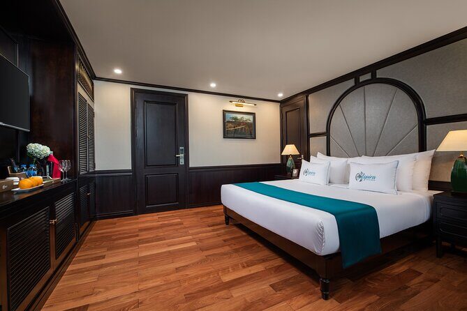 HaLong Bay - Lan Ha Bay with 5-Star Cruise & Balcony Cabin - The Sum Up