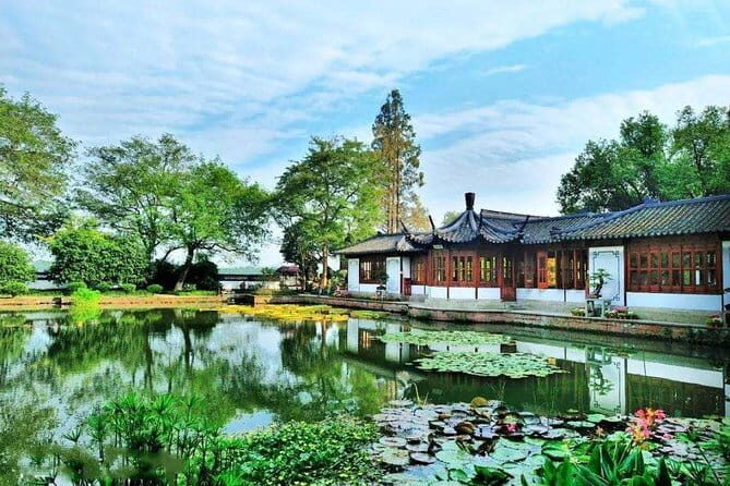 Hangzhou Nature and Garden Private Day Tour with Tea Village and Lunch - Who Will Enjoy This Tour Most?