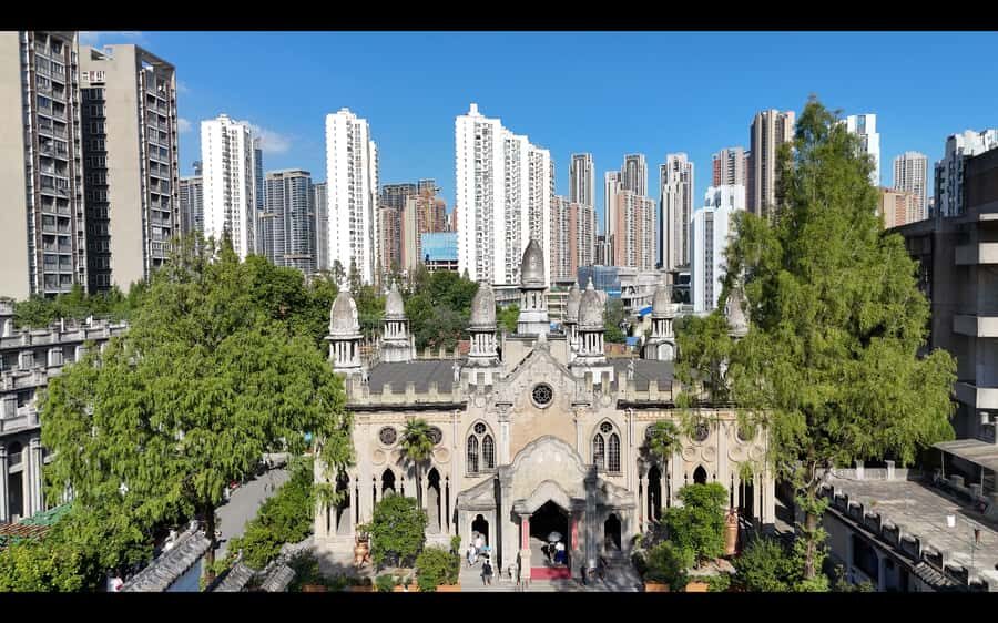 Hankow Architectural & Hidden Alleys Walking Tour - Hidden Gems and Architectural Secrets