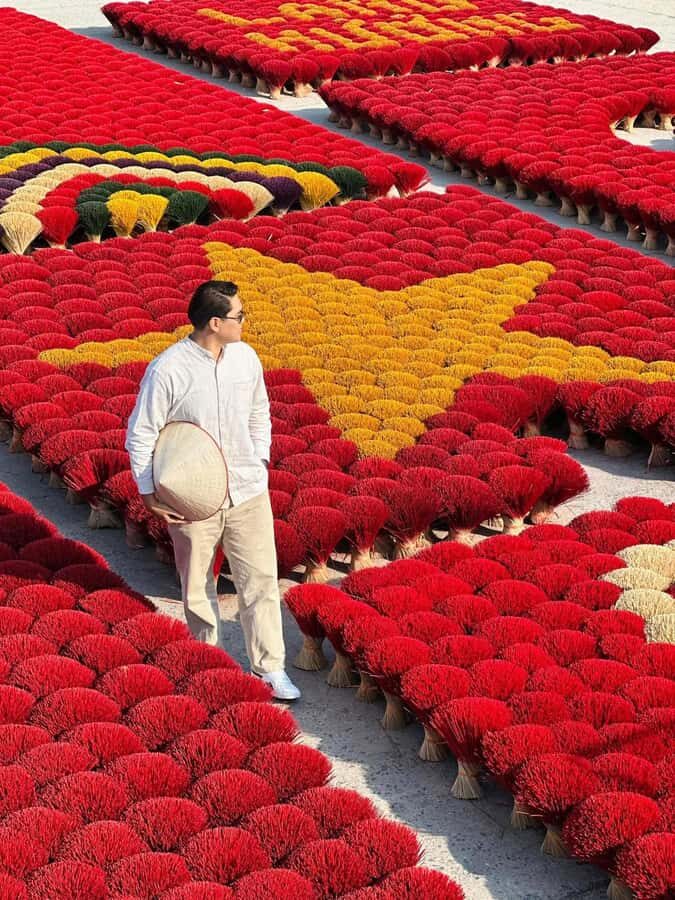 Hanoi: Incense Village & Hat Village or Lacquer SMALL GROUP - An Authentic Journey into Vietnam’s Craftsmanship