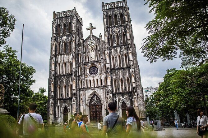 Hanoi Layover Tour Discover the City in Just a Few Hours - The Sum Up