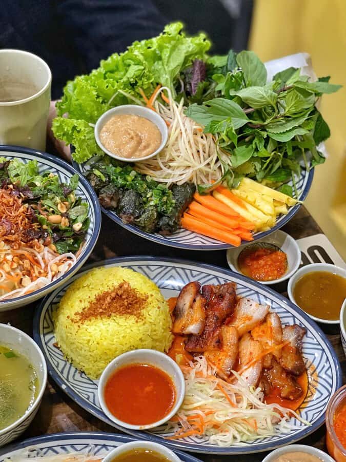 Hanoi: Private Fine Dining, Art, and Cocktail Tour - What Makes This Tour Special