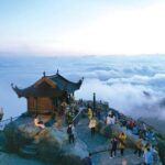 Hanoi: Yen Tu Mountain Private Tour Vietnams Buddhist Heritage - Detailed Breakdown of the Itinerary