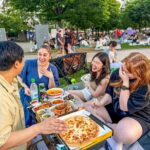 Han's River Picnic in Center of Seoul - The Value of This Experience