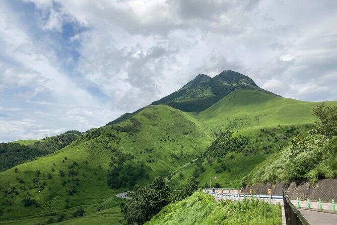 Hassle Free Journey in Beppu Yufuin Scenic MiniVan half day tour - What’s Included and What’s Not