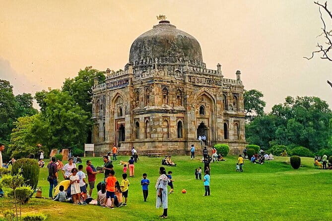 Heritage Delhi Private Walking & Shopping Tour - Final Thoughts: Who Will Find This Tour Most Valuable?