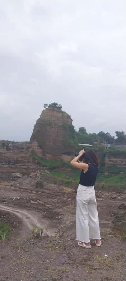 Hidden Yogyakarta in One Day: Villages, Temples, Scenic Hill - An In-Depth Look at the Tour Experience