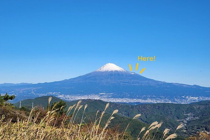 Hiking the Historic Houei-zan Crater: Mt. Fujis Volcanic Journey - An In-Depth Look at the Experience