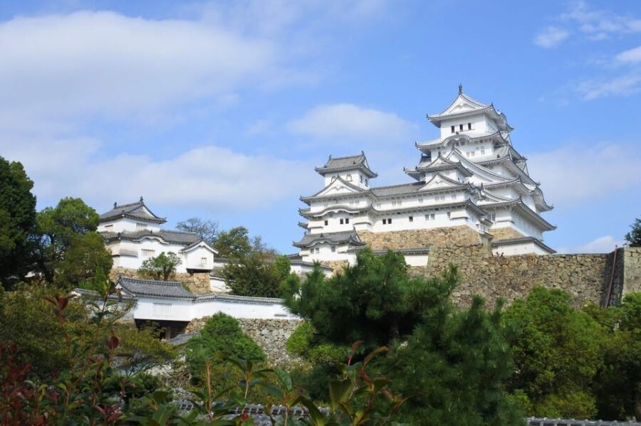 Himeji: Express Guided Tour of Himeji Castle in 90 Minutes - What to Expect