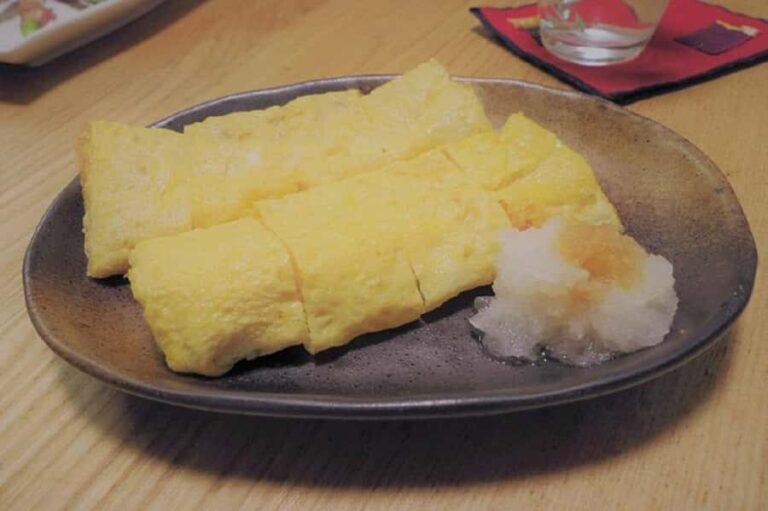 Hiroshima: Foodie & Nightlife Walking Tour with Culinary - Practical Details and Tips