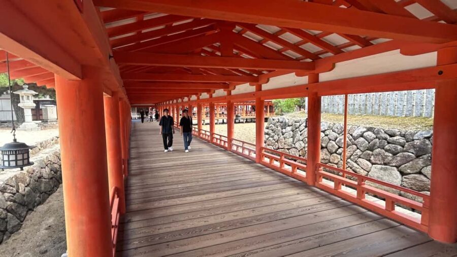 Hiroshima & Miyajima 6.5h Guided Tour Dome, Park & Shrine - FAQ