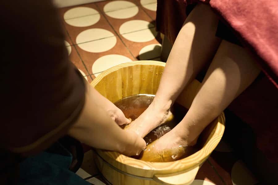 Ho Chi Minh City: Full Body Mix Massage with Sauna - The Experience in Detail
