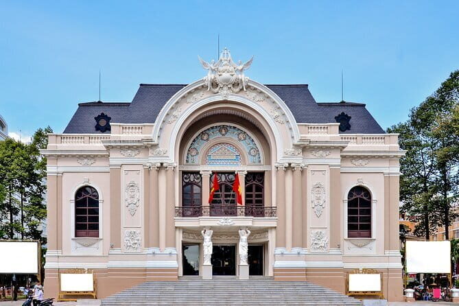 Ho Chi Minh City Half-day Jeep Tour - The Iconic Saigon Central Post Office