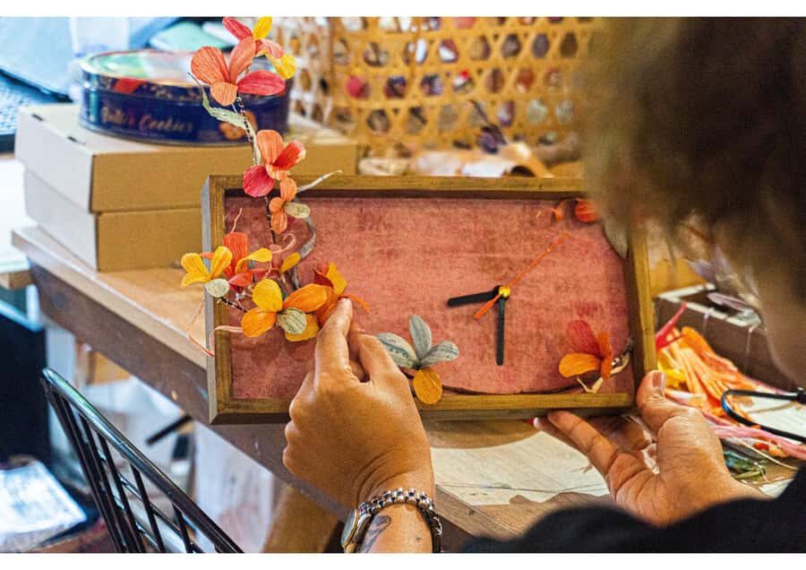 Ho Chi Minh City: Vietnamese Floral Clock-Making Workshop - Practical Details & Value