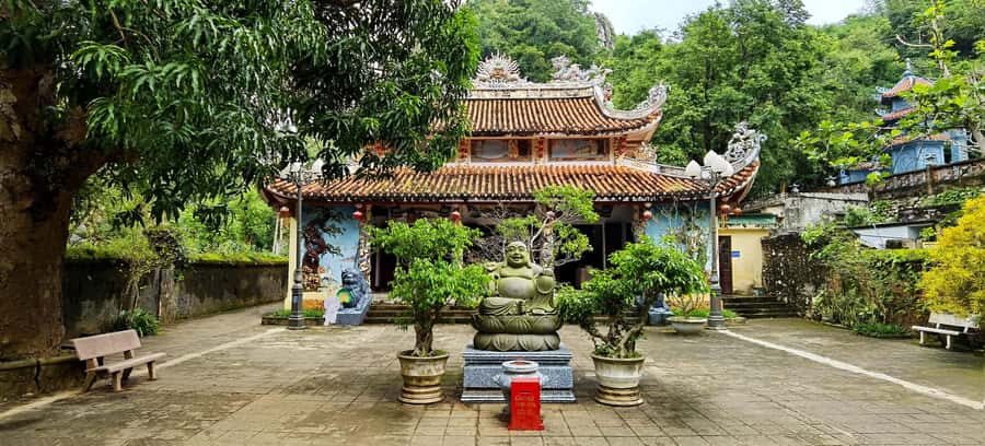 Hoi An: Marble Mountains, Am Phu Cave & Monkey Mountains - The Art of Marble at the Villages