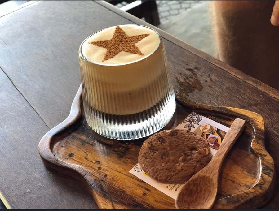 Hoi An Street Food Tour Walking Tour with Local Foodies - Why This Tour Is a Great Choice