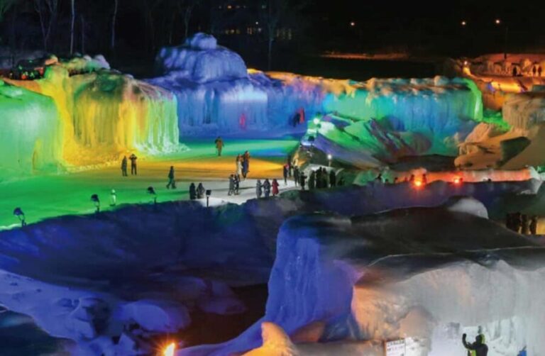 Hokkaido Icebreaker GARINKO GOSounkyo Ice Festival Day Tour - What We Love About the Tour