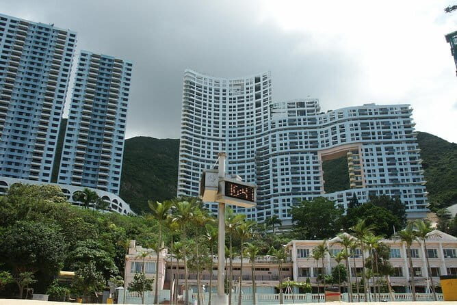 Hong Kong Island Orientation with Peak Tram Ride - A Deep Dive into the Tour Experience