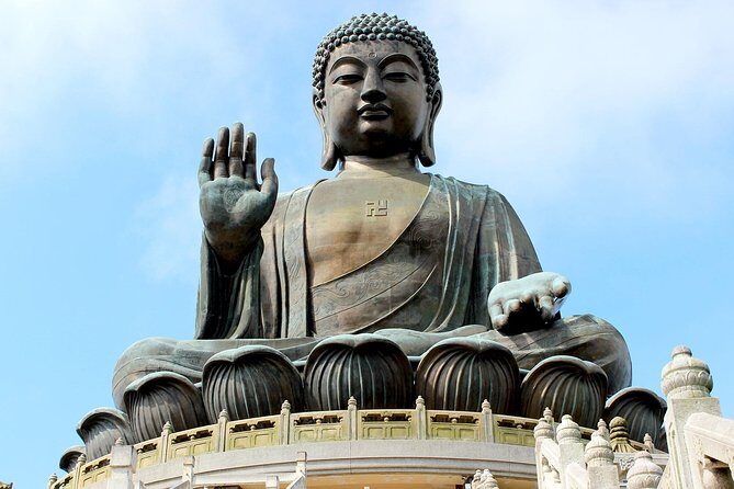 Hong Kong Lantau Tour with Big Buddha, Tai O Village & Snacks - In-Depth: What Makes This Tour Stand Out