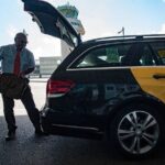 Hong Kong Private Transfer from Hong Kong Chek Lap Kok Airport to Hong Kong - Who Should Book This Transfer?