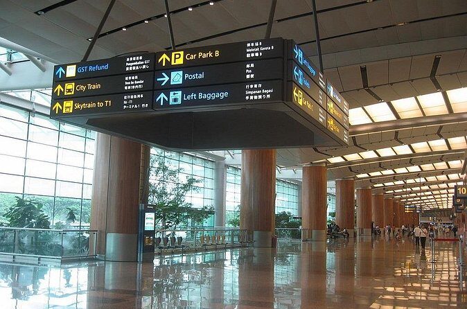 Hotel to Singapore Airport Private Transfer - The Sum Up