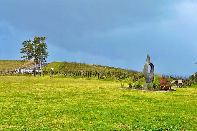Hunter Valley Escape A Day of Wine Art and Aussie Countryside - Optional Cheese, Chocolate, and Condiments Stops